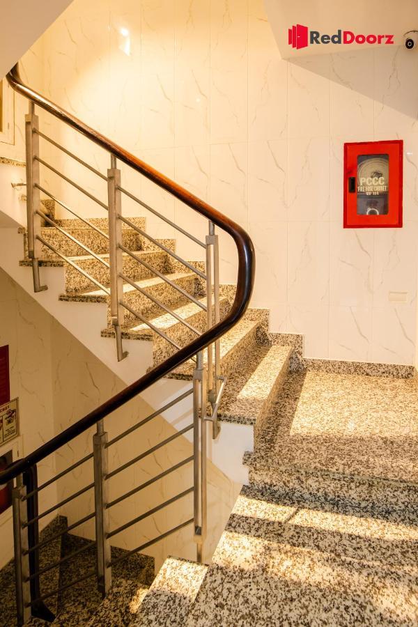 Reddoorz New Haru Hotel Phan Khiem Ich Cidade de Ho Chi Minh Exterior foto